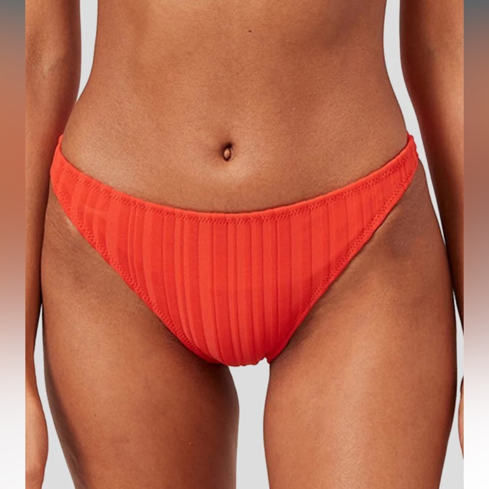 SOLID & STRIPED
Women's The Elsa Bikini (BOTTOMS)